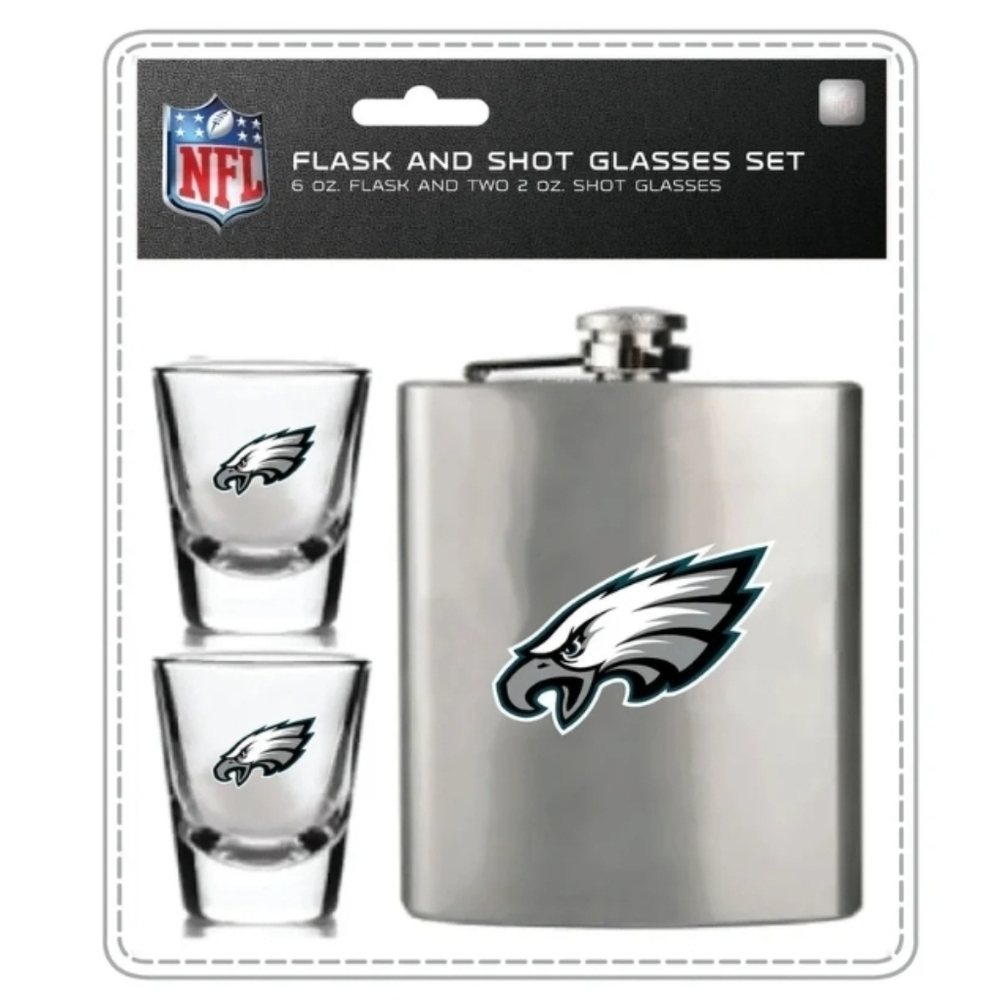 Philadelphia Eagles Flask and Shot Glass Set